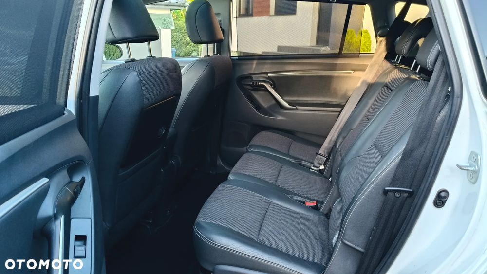 Toyota Verso 1.8 Multidrive Edition - 8
