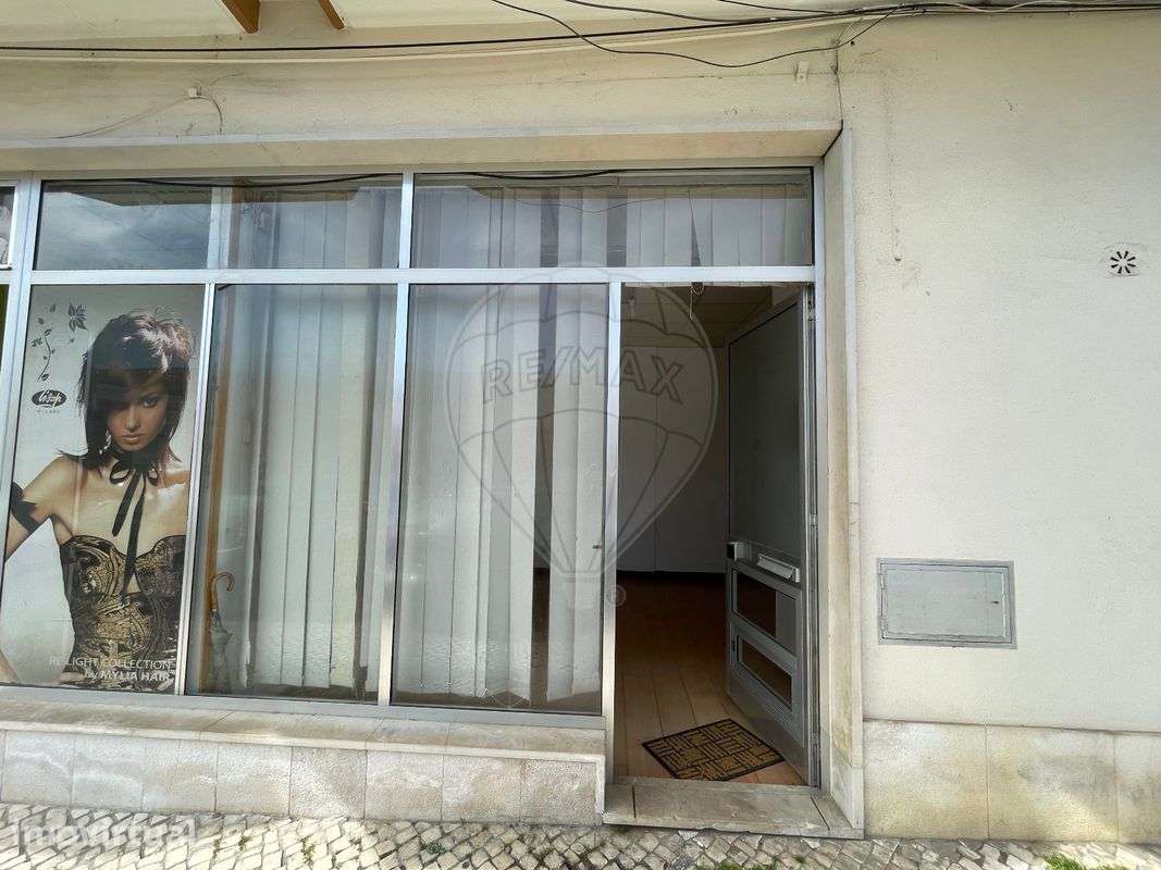 Loja  para arrendamento - Grande imagem: 3/7