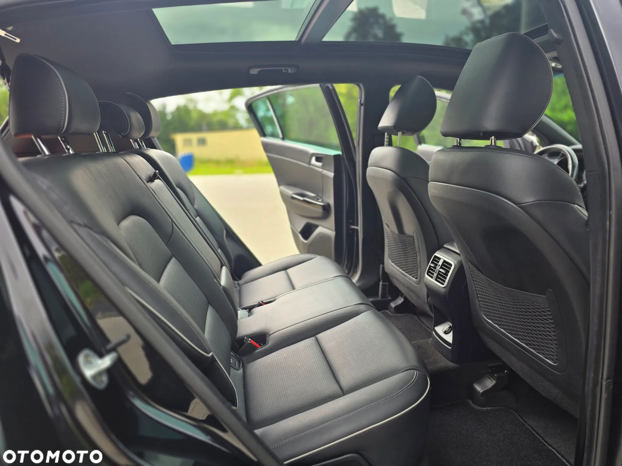 Kia Sportage 1.6 T-GDI AWD DCT GT LINE - 35