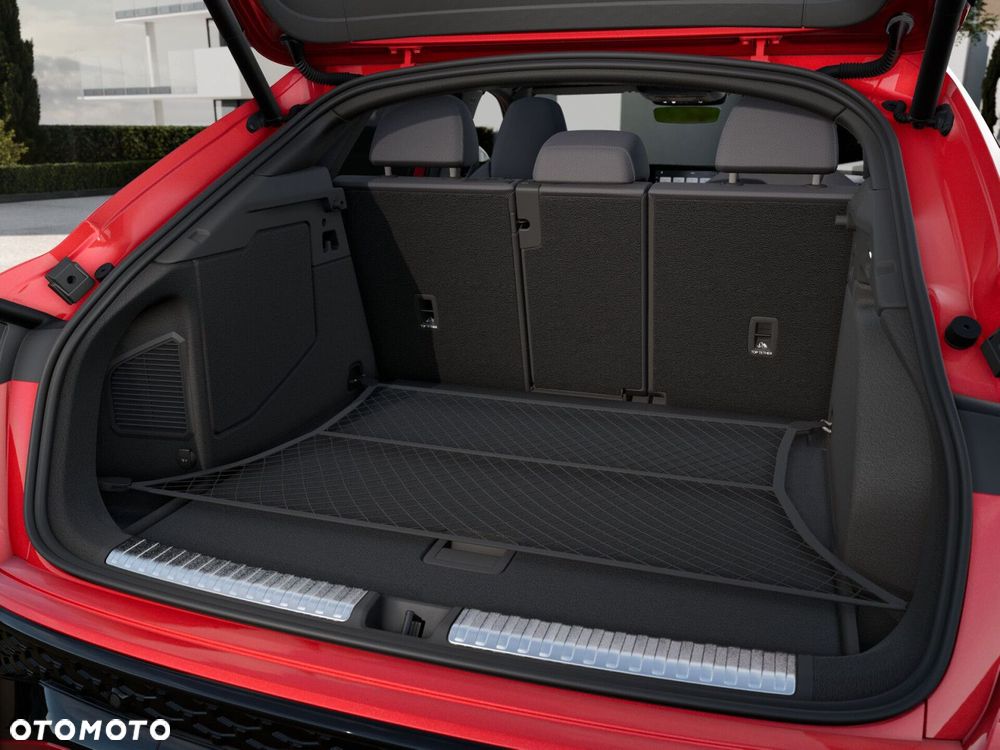 Audi Q3 Sportback - 9