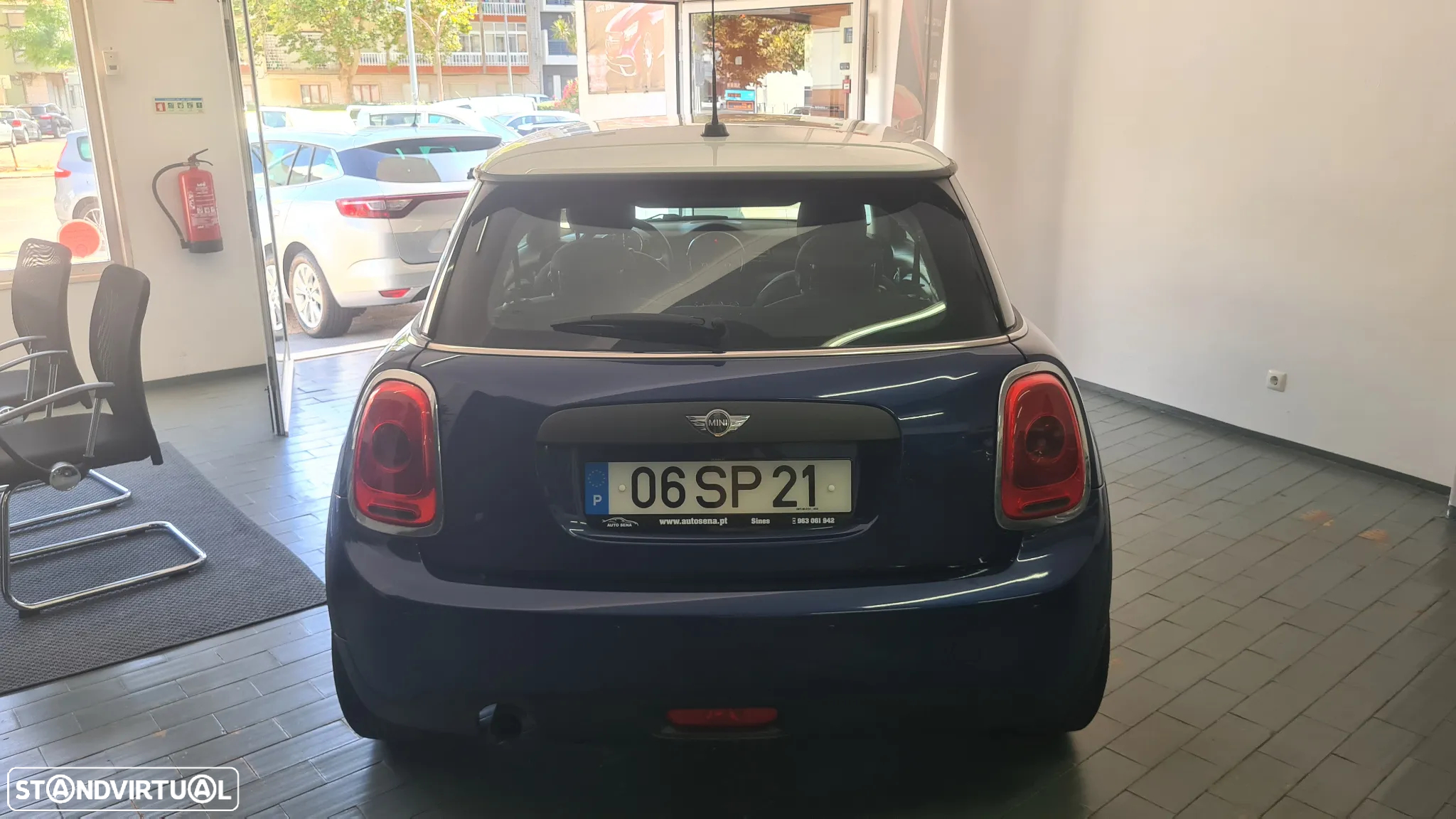 MINI 3 Portas One D - 4