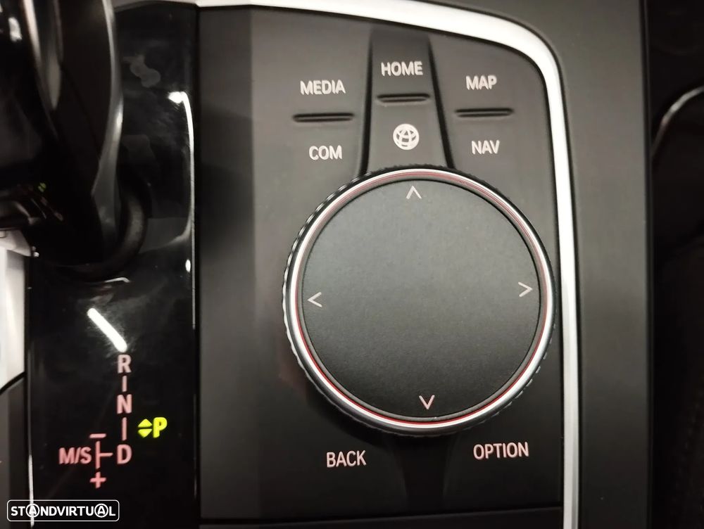 BMW 216 Gran Coupé d Advantage - 34