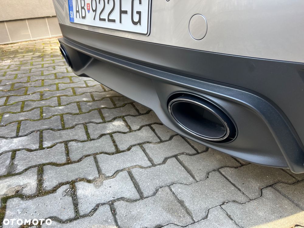 Porsche 911 - 17