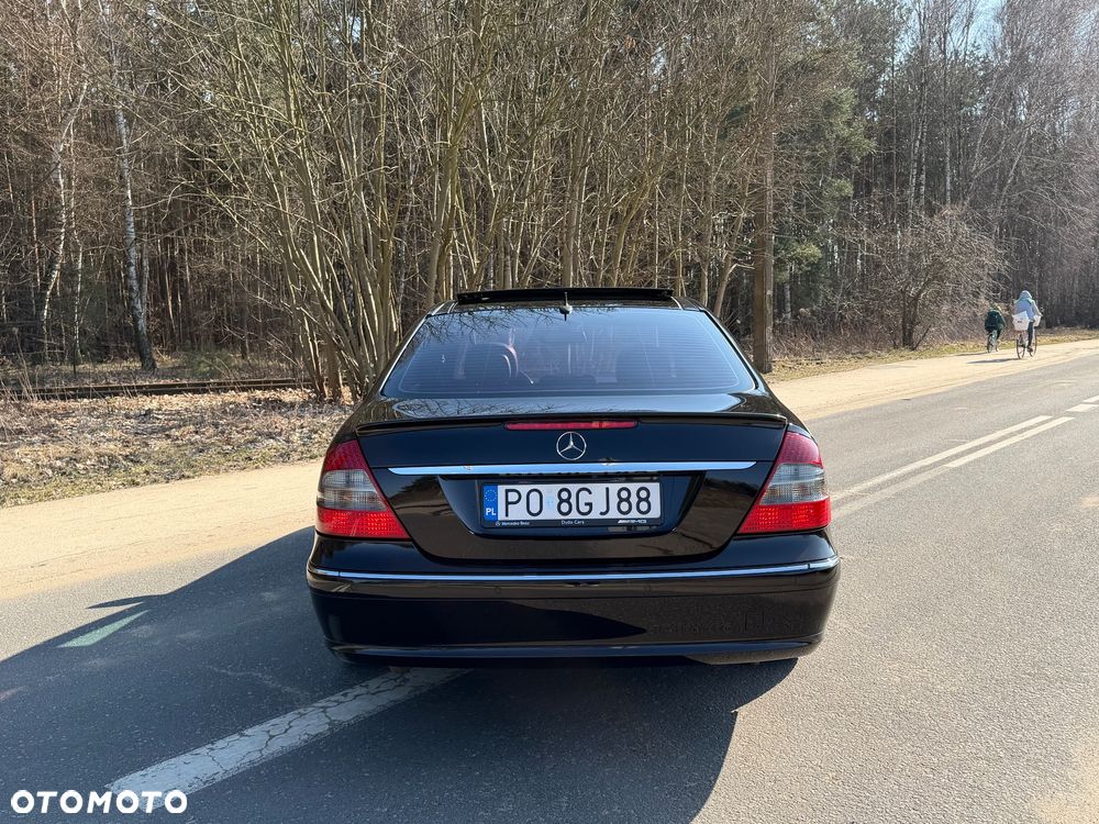 Mercedes-Benz Klasa E 300 BLUETEC 7G-TRONIC Avantgarde DPF - 7