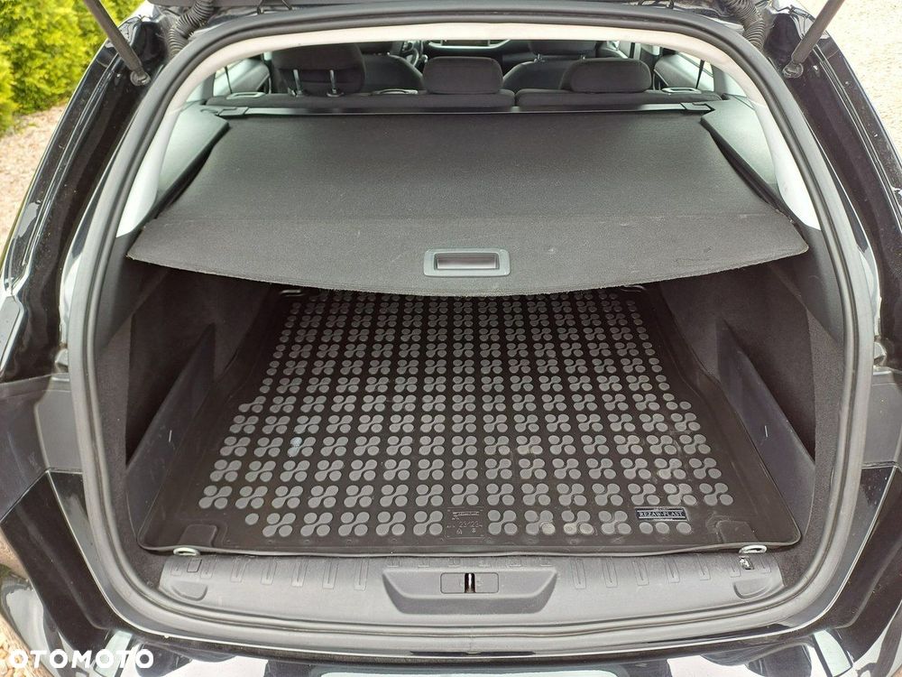 Peugeot 308 1.6 e-HDi Active S&S - 15