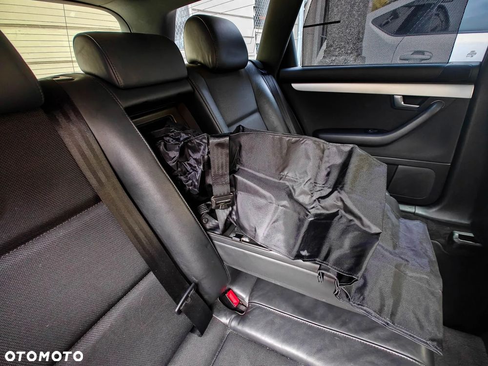 Audi A4 Avant - 11