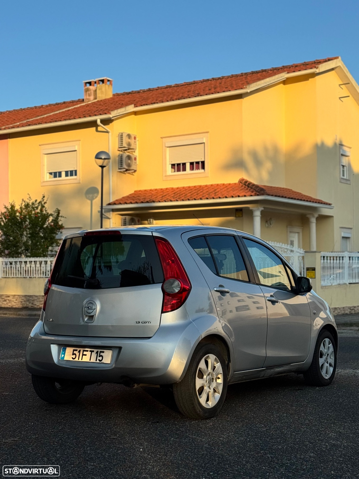 Opel Agila 1.3 CDTi Enjoy - 11