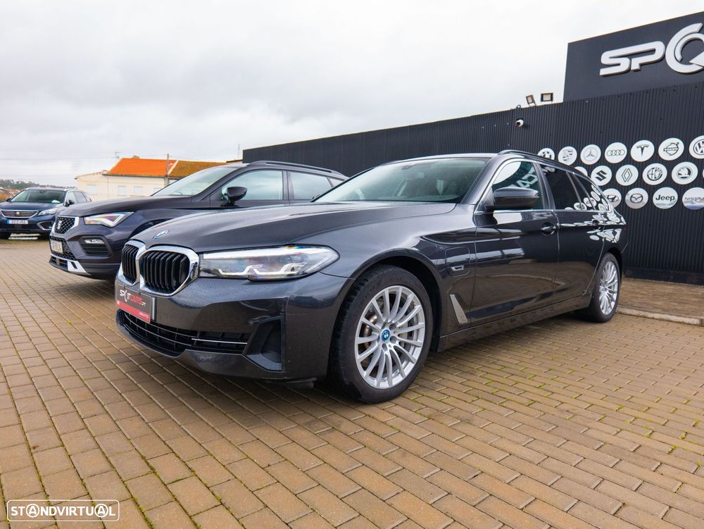 BMW 530 e - 3
