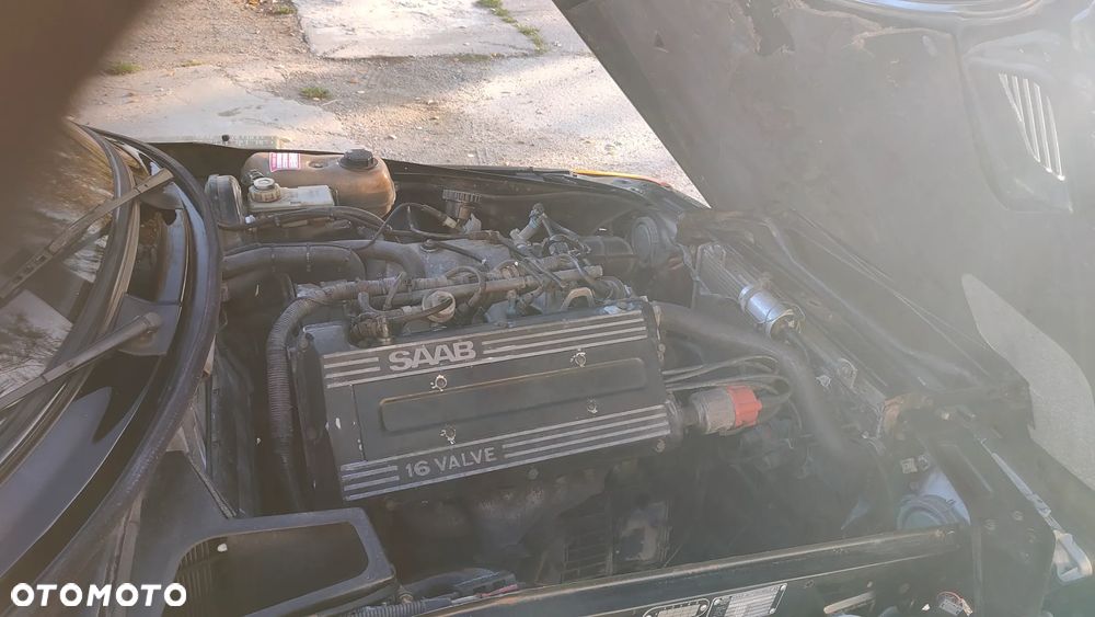 Saab 900 900i 2.1-16 - 18