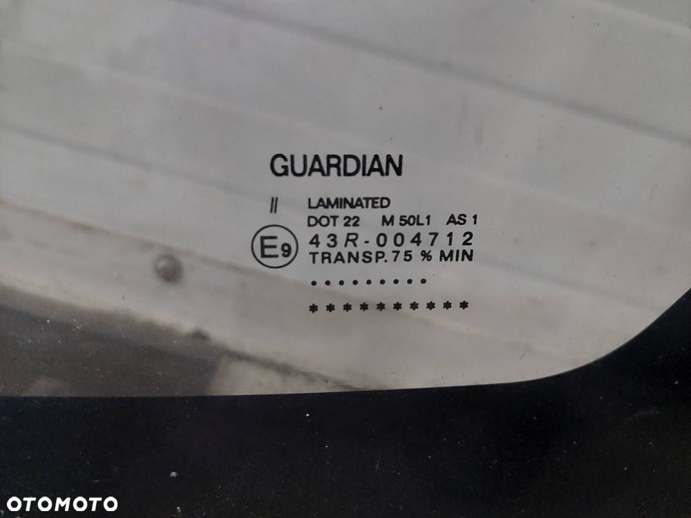 SZYBA CZOŁOWA PRZEDNIA TOYOTA AURIS I MAZOWSZE - 2