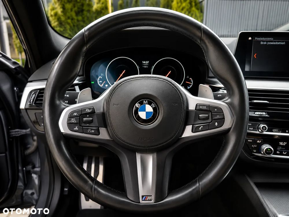 BMW Seria 5 530d M Sport sport - 7