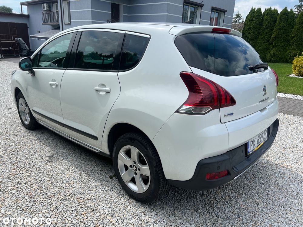 Peugeot 3008 HDi FAP 150 Platinum - 8