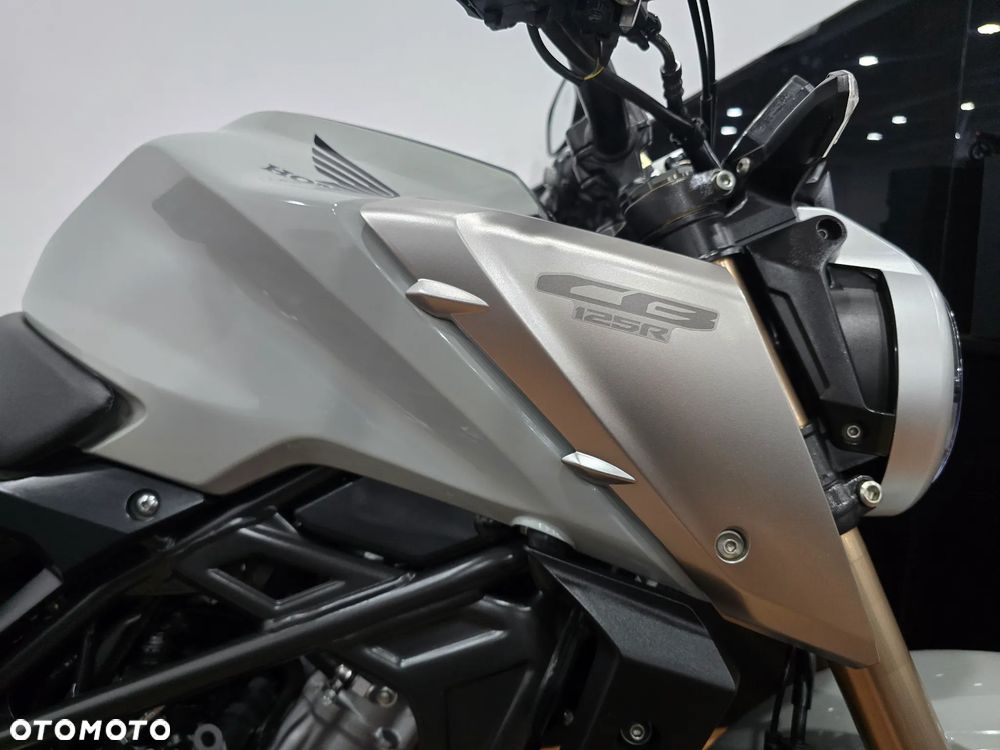 Honda CB - 25