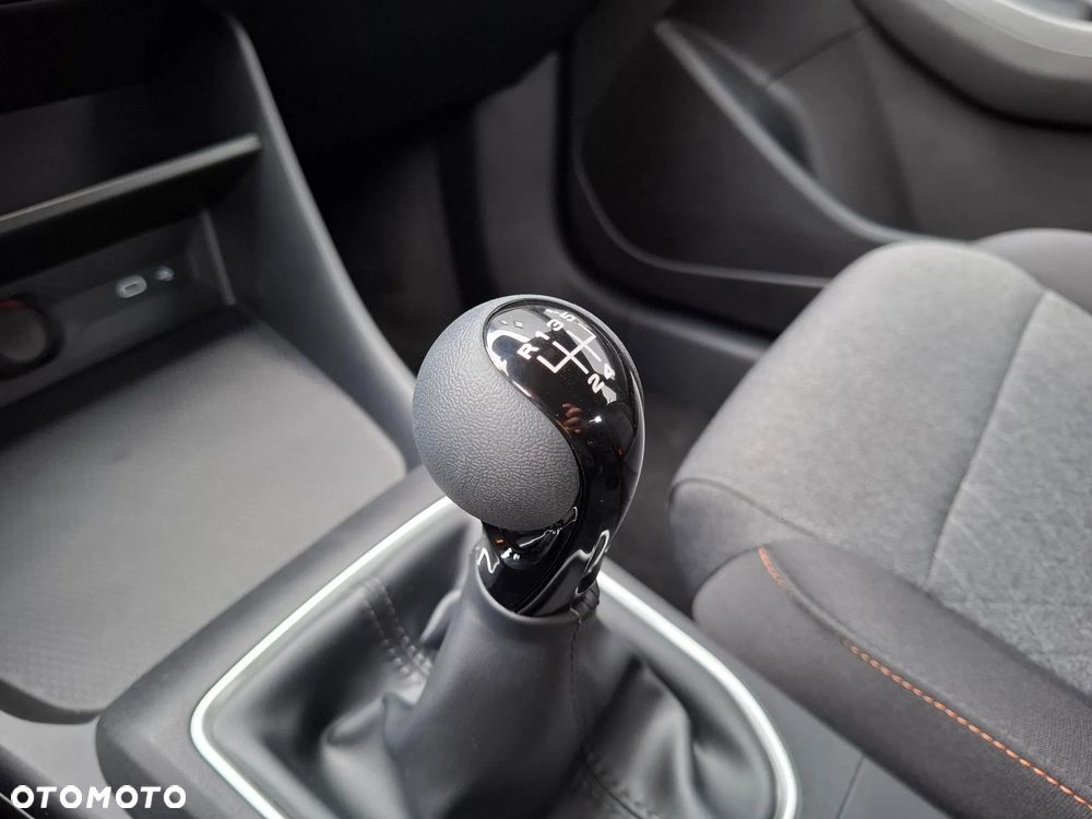 MG MG3 1.5 Excite - 13