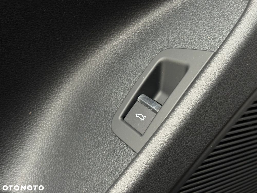 Audi SQ8 TFSI Quattro Tiptronic - 13