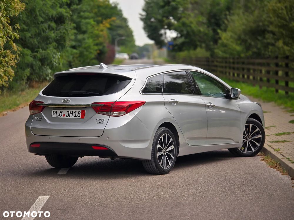 Hyundai i40 Kombi 1.7 CRDi DCT Premium - 5