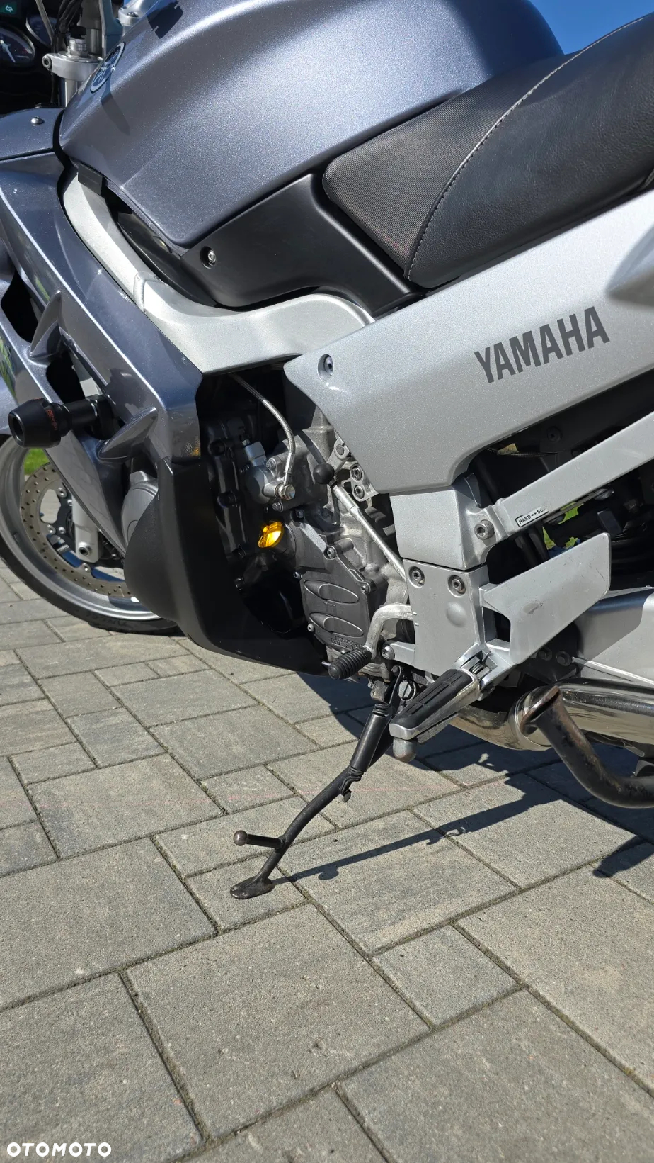 Yamaha FJR - 13