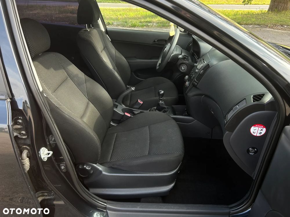 Hyundai i30 1.4 Comfort - 9