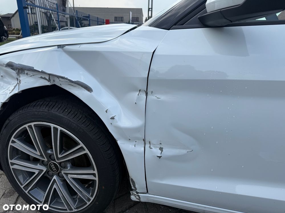 Audi A1 Sportback 30 TFSI S tronic - 12