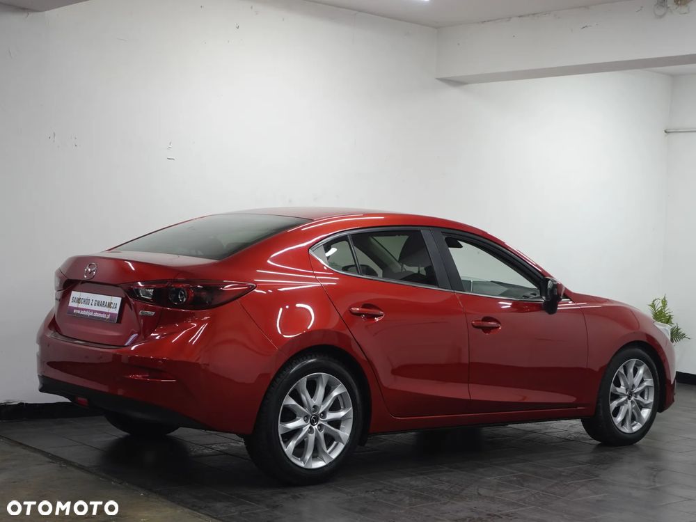 Mazda 3 - 8