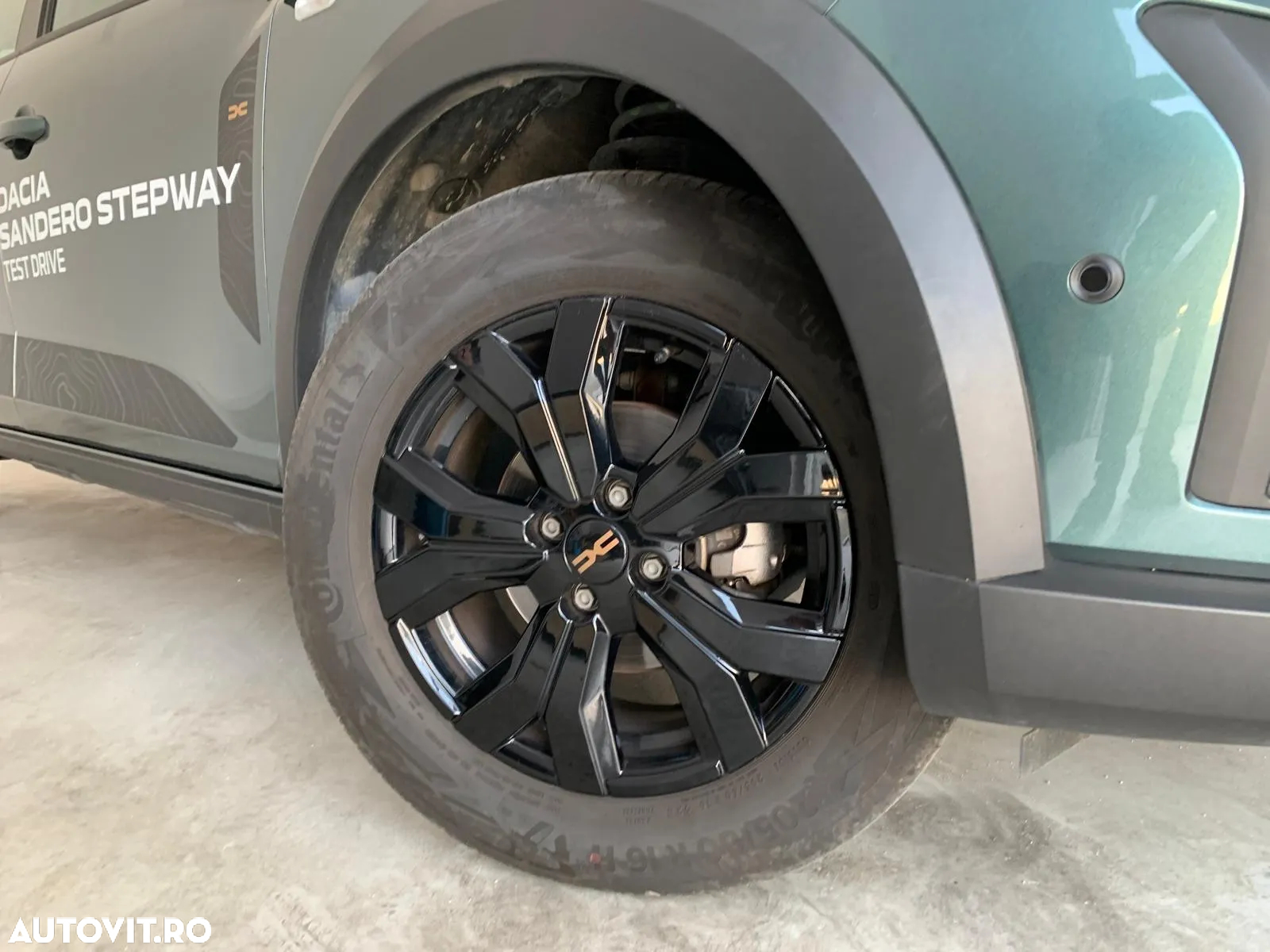 Dacia Sandero Stepway TCe 110 MT6 Extreme+ - 4