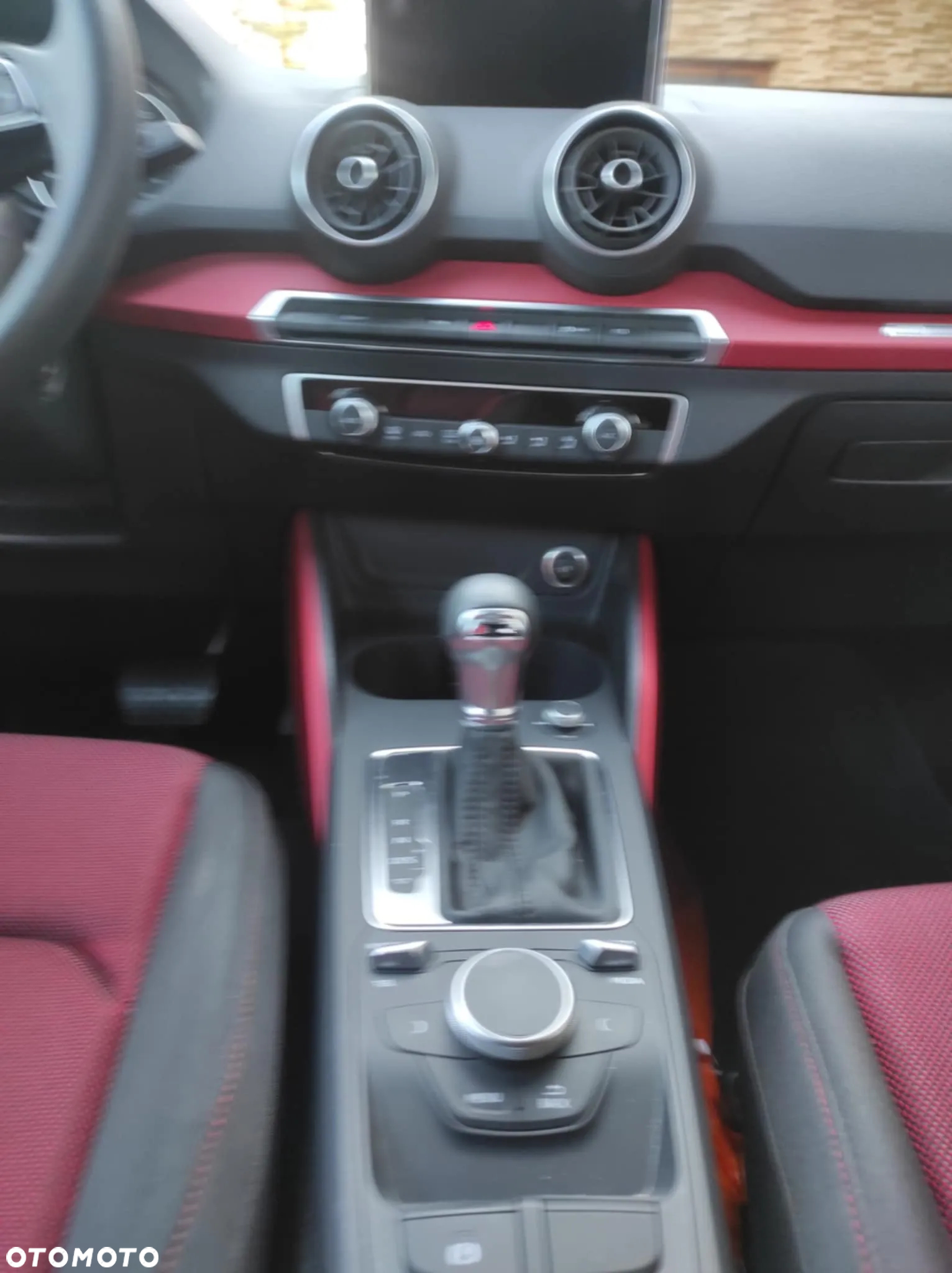 Audi Q2 35 TFSI Advanced S tronic - 12