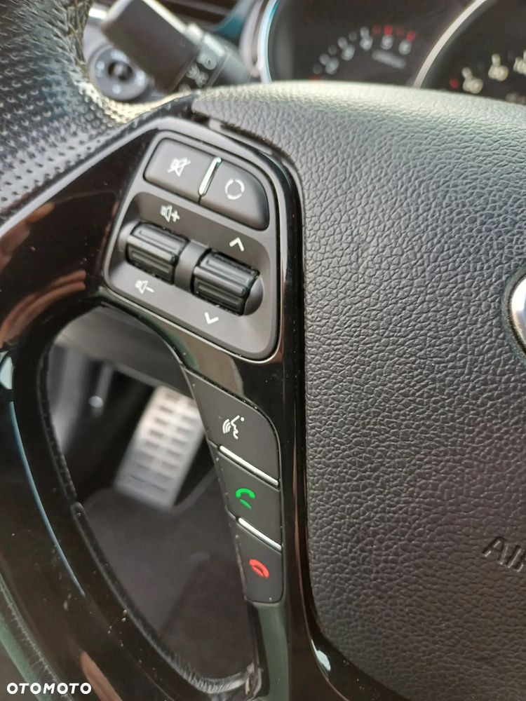 Kia Ceed 1.6 CRDi GT Line DCT - 21