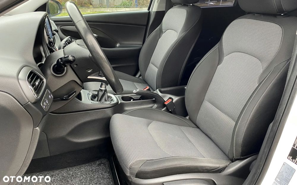 Hyundai i30 1.4 Passion - 22