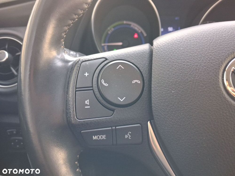 Toyota Auris - 21