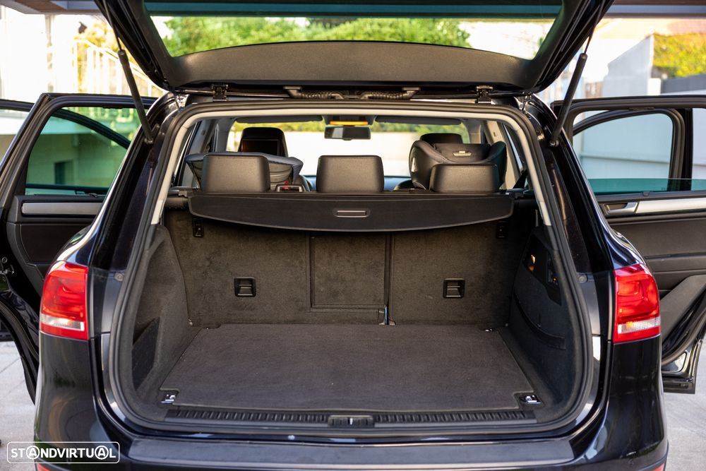 VW Touareg 3.0 TDI V6 Tiptronic - 13