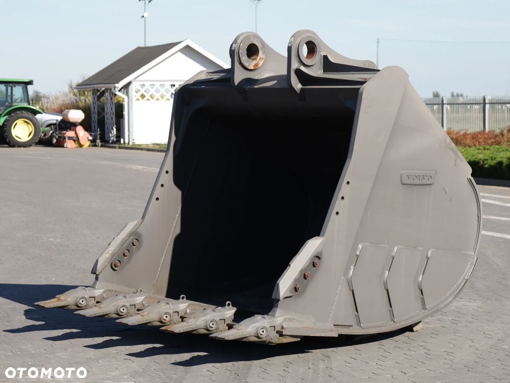 Łyżka Volvo kopiąca z zębami 3.8m3 Volvo EC500 EC530 | 1.9m szer. | 190cm | 4 m3 |