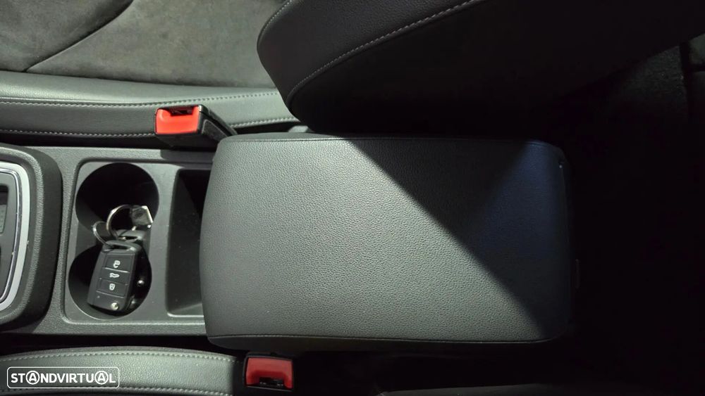 SEAT Leon 1.6 TDI Style S/S - 38