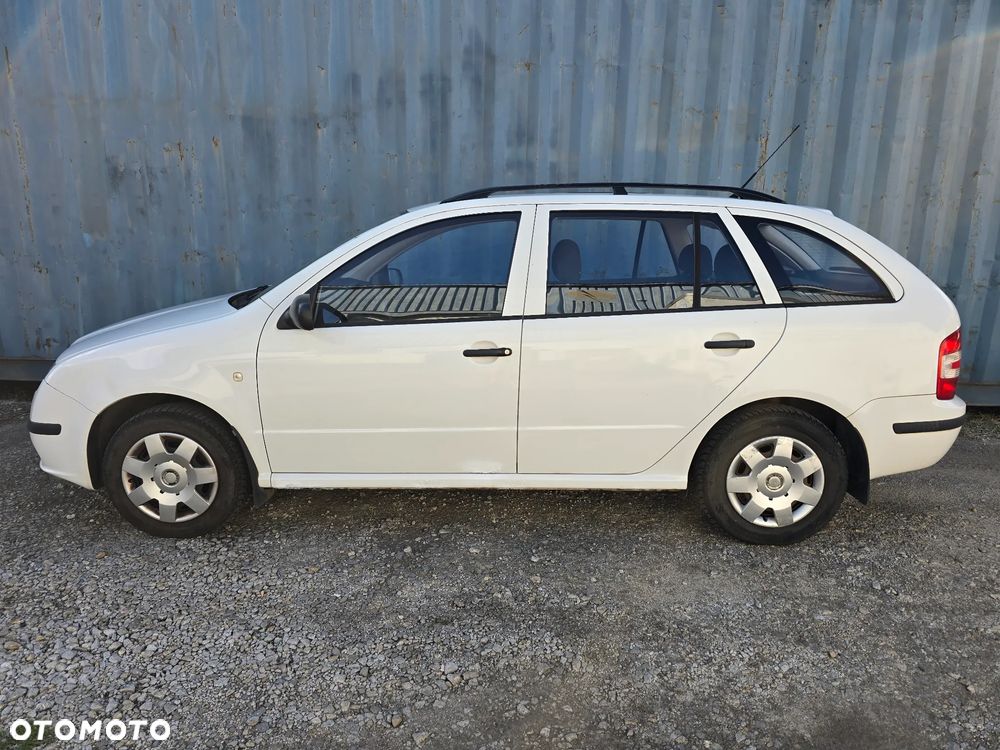 Skoda Fabia - 2