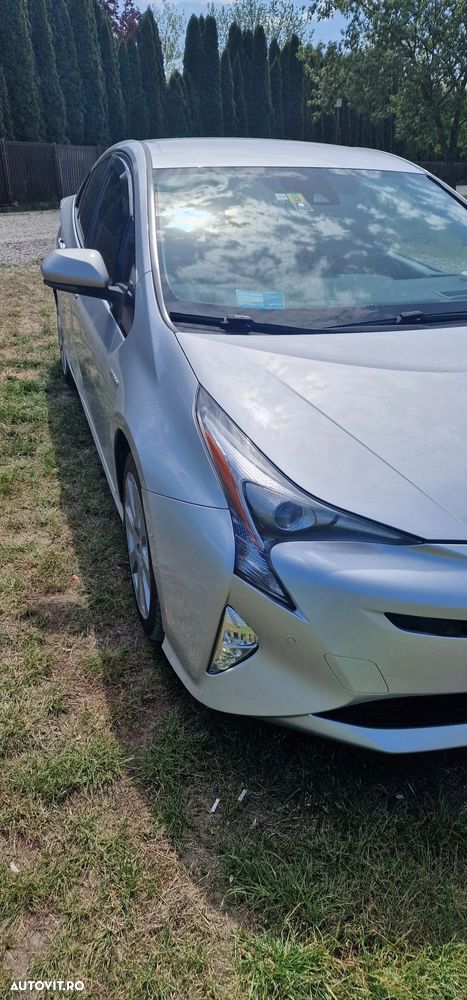 Toyota Prius (Hybrid) Sol - 1