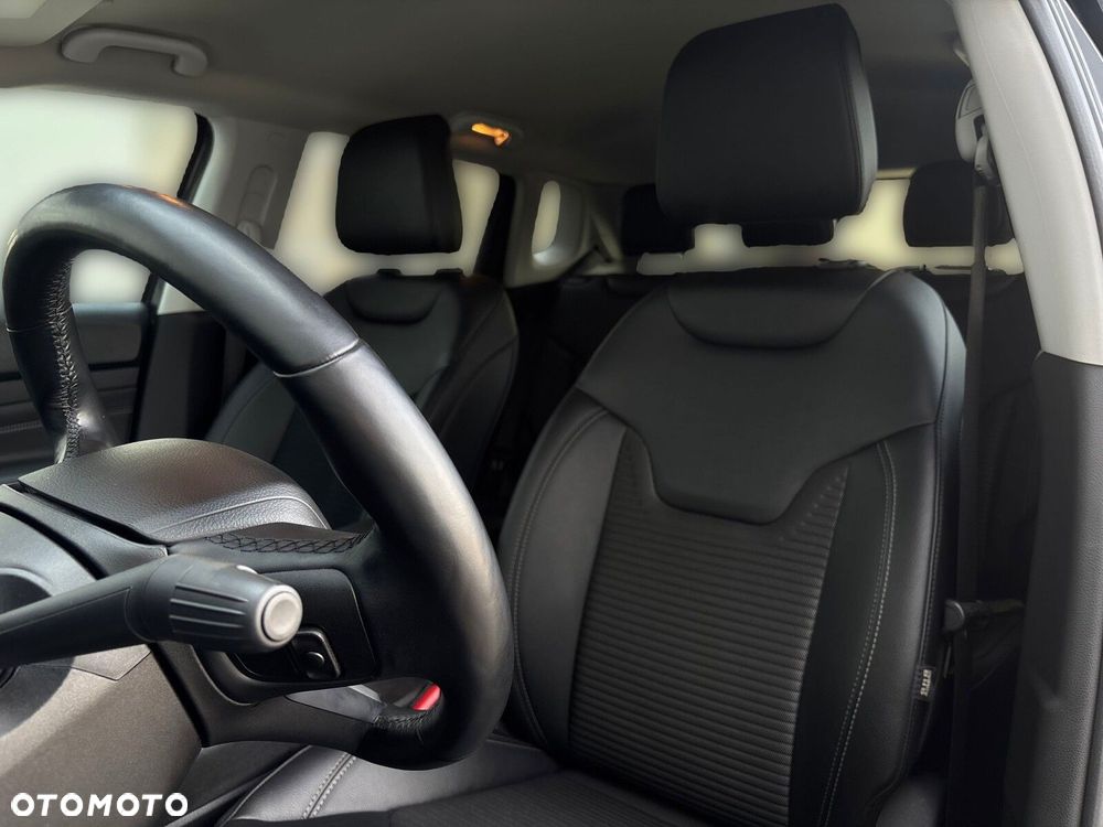 Jeep Compass 1.5 T4 mHEV Limited FWD S&S DCT - 31