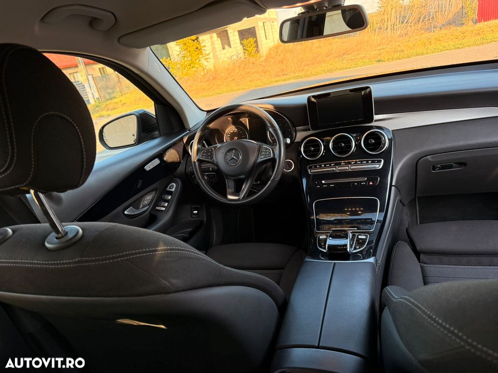 Mercedes-Benz GLC 220 d 4MATIC - 10