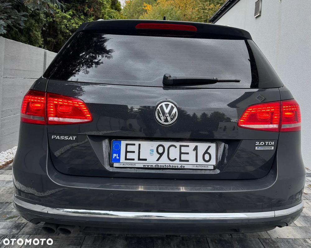 Volkswagen Passat Variant 2.0 TDI DSG BlueMotion Technology Comfortline - 13