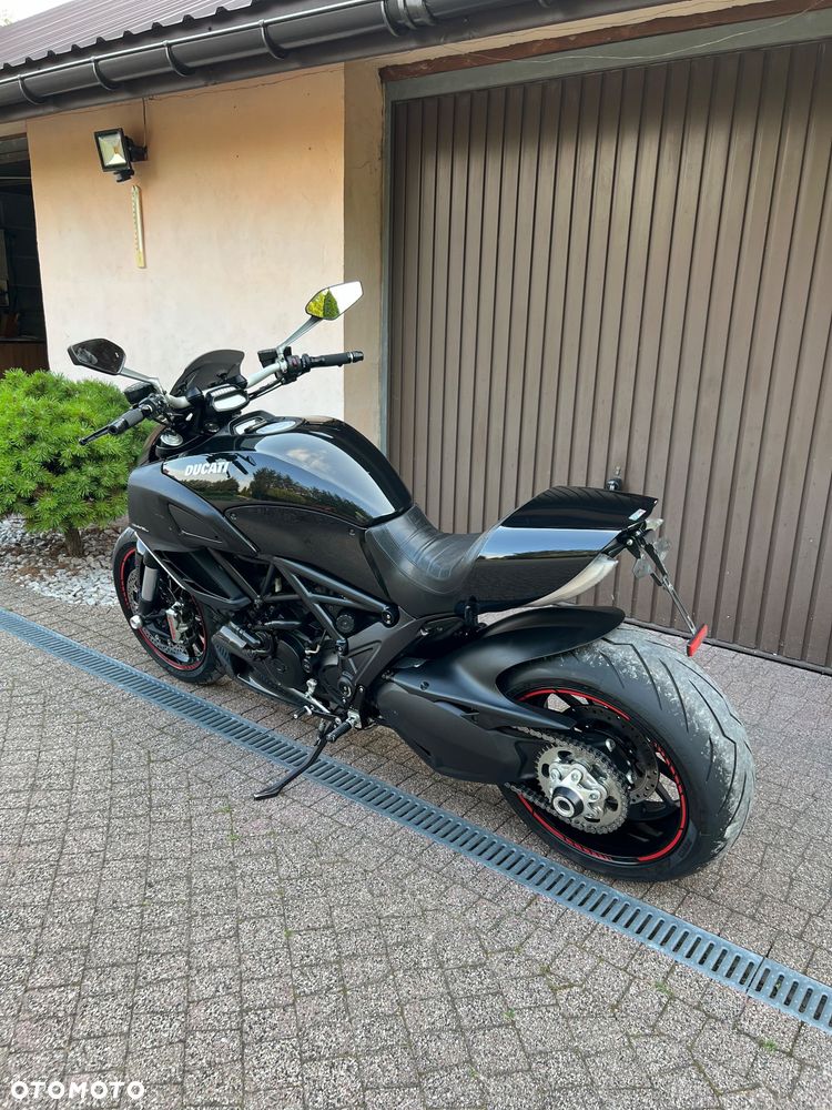 Ducati Diavel - 24