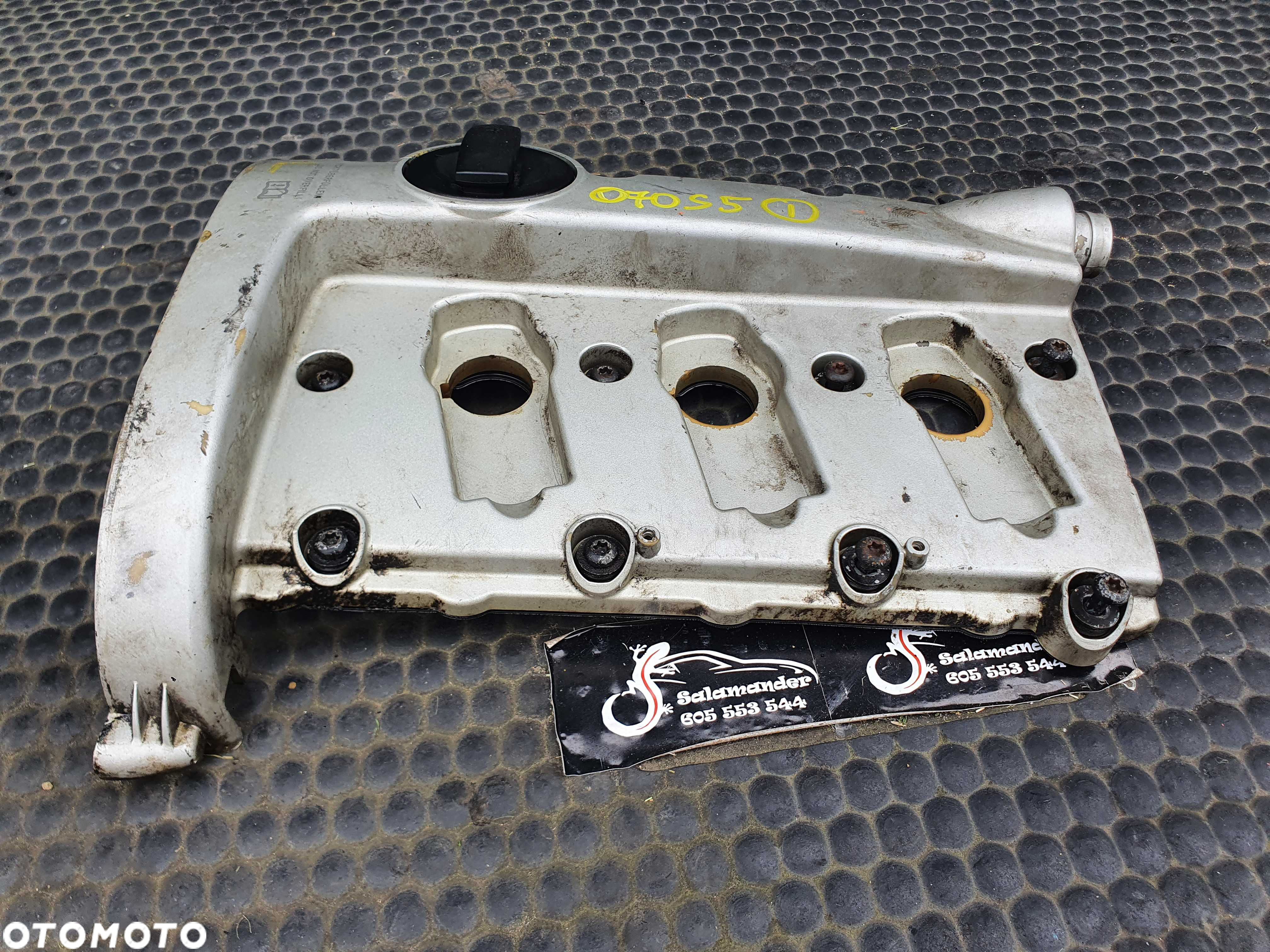 Pokrywa Zaworow 06C103471F Dekiel Lewa 3.0 ASN AUDI A4 B6 A6 C5 A8 - 2