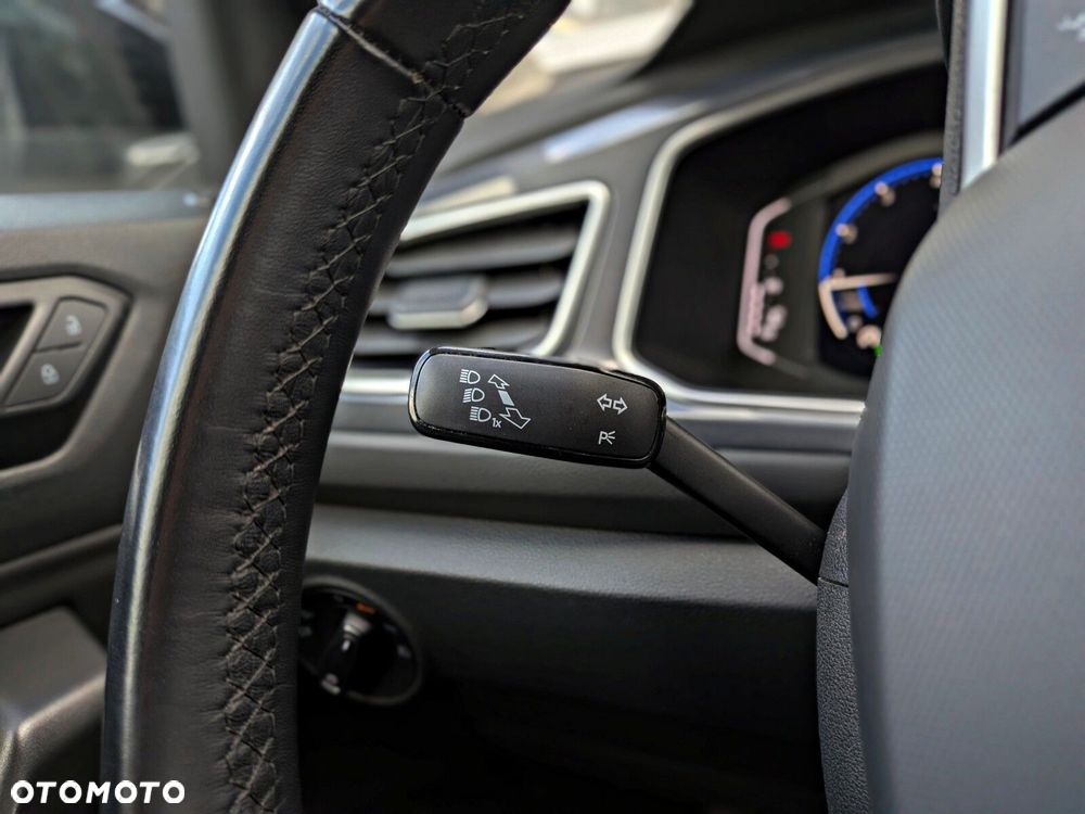 Volkswagen T-Roc 1.5 TSI Style DSG - 21