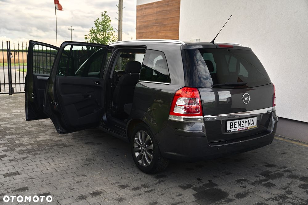 Opel Zafira 1.6 - 20