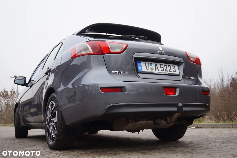 Mitsubishi Lancer - 14