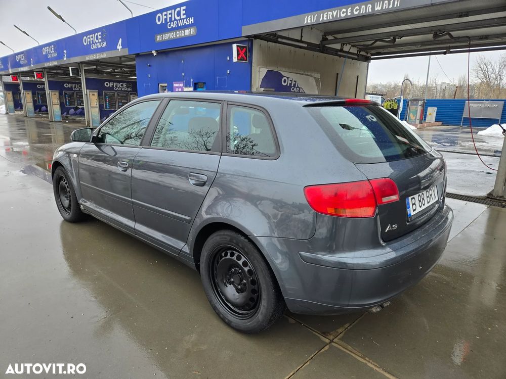 Audi A3 ack 2.0 TDI DSG Aut - 3