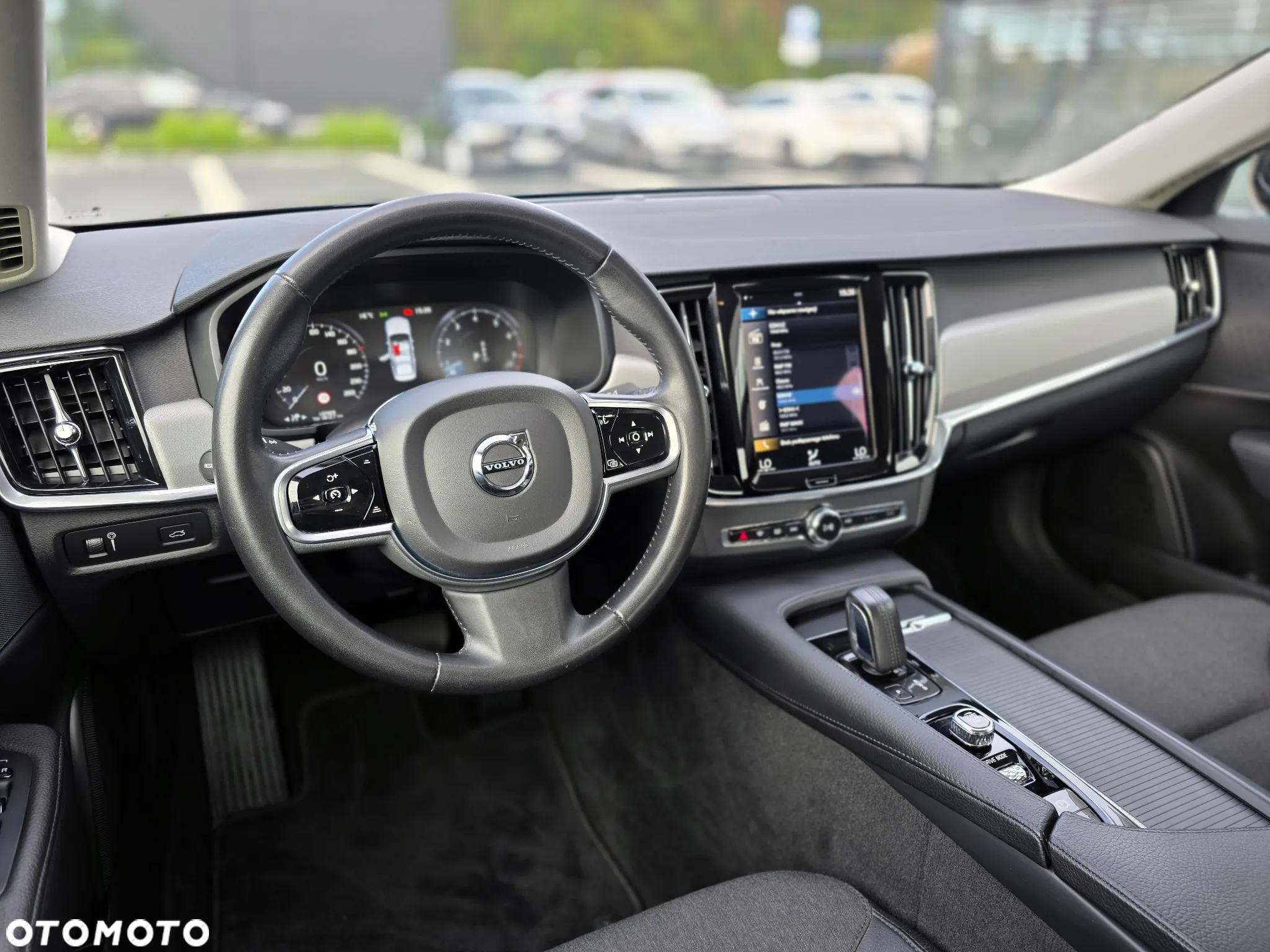 Volvo S90 B4 B Momentum Pro - 25