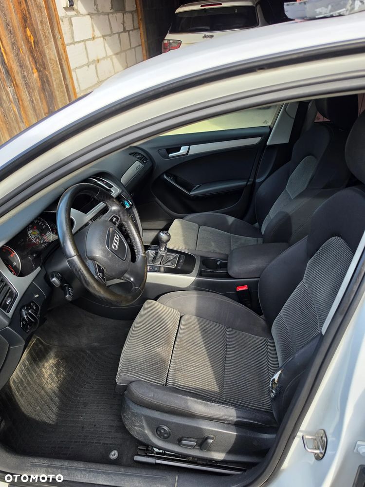 Audi A4 Limousine 2.0 TDI Quattro - 5