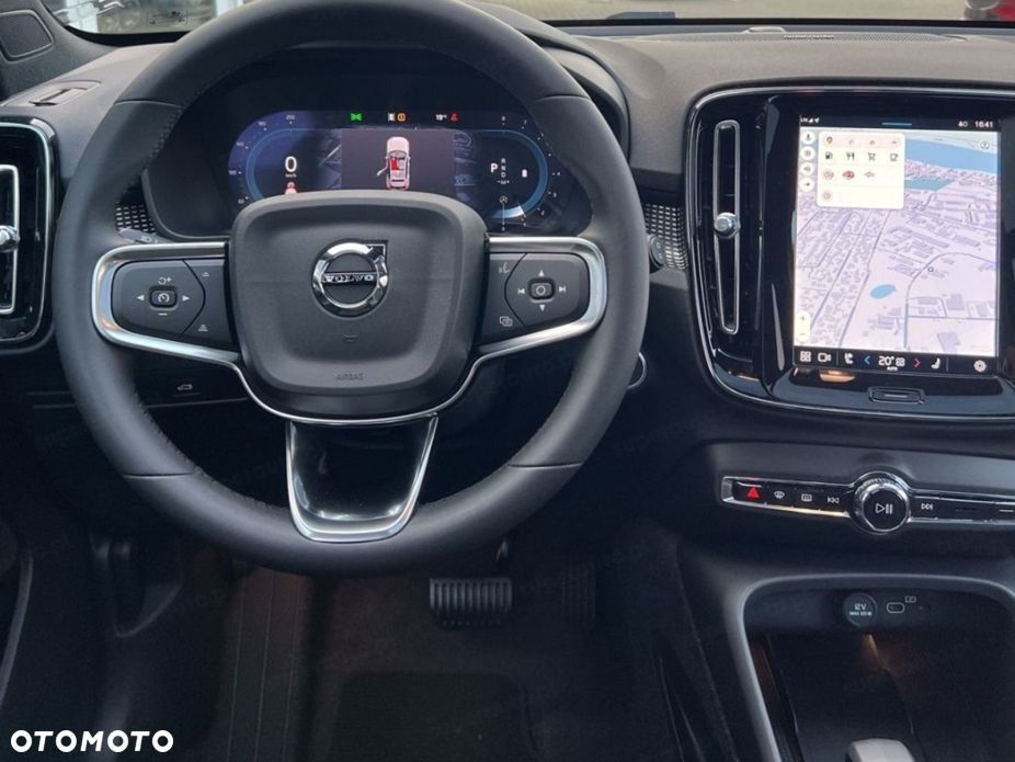 Volvo XC 40 - 7