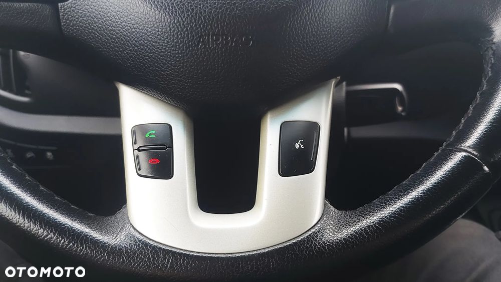 Kia Sportage 2.0 CVVT 4WD Vision - 17