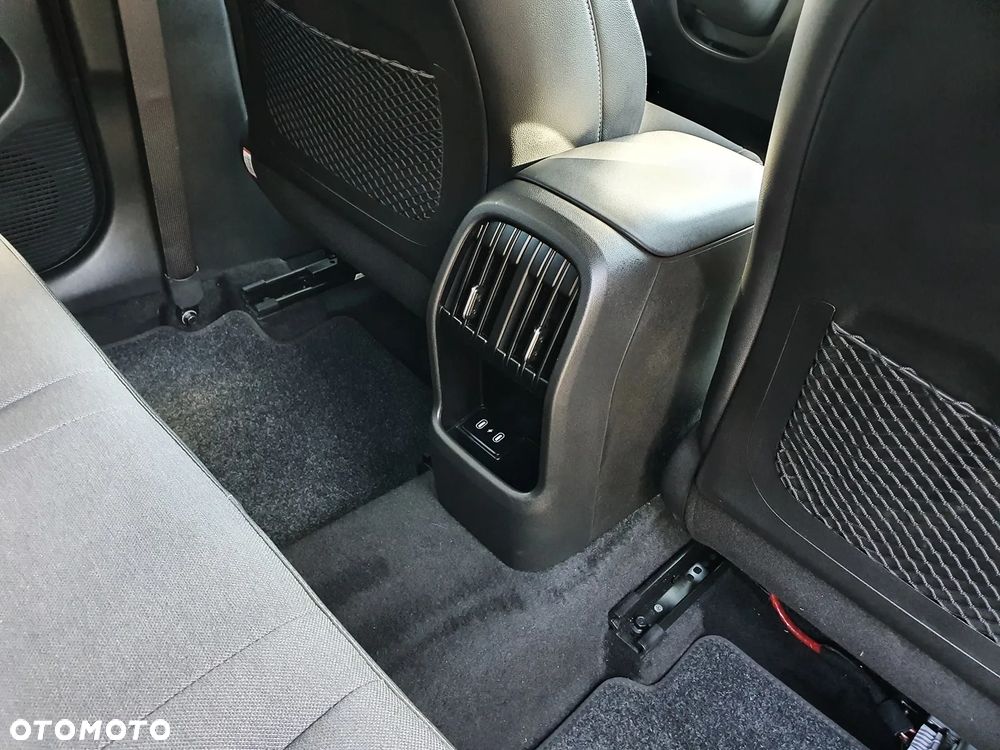 Hyundai Kona 1.6 T-GDI Executive DCT - 12