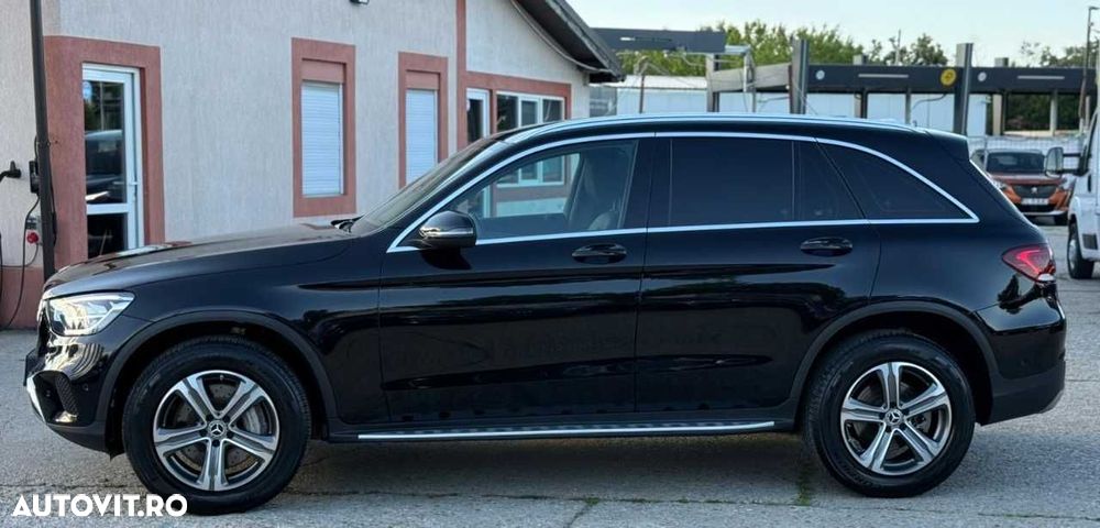 MERCEDES-BENZ GLC 2022 — imagine 4