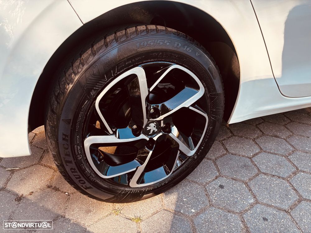Peugeot 208 e-HDi 68 EGS5 Stop&Start Active - 10